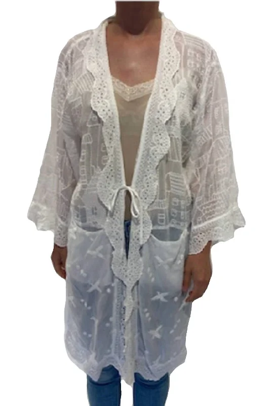 House Ecaterina Kimono In White Party sweaters