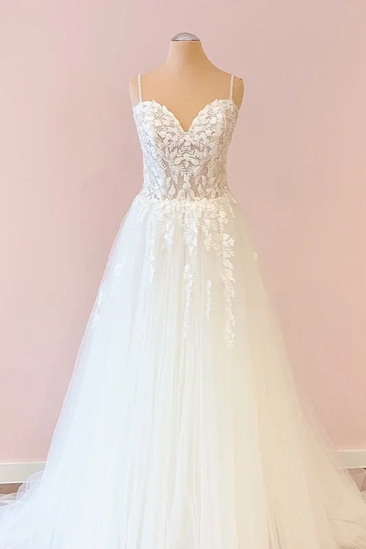 Pretty A-Line Spaghetti Strap Sweetheart Tulle Wedding Dress with Lace Appliques Lace V-neck Dress