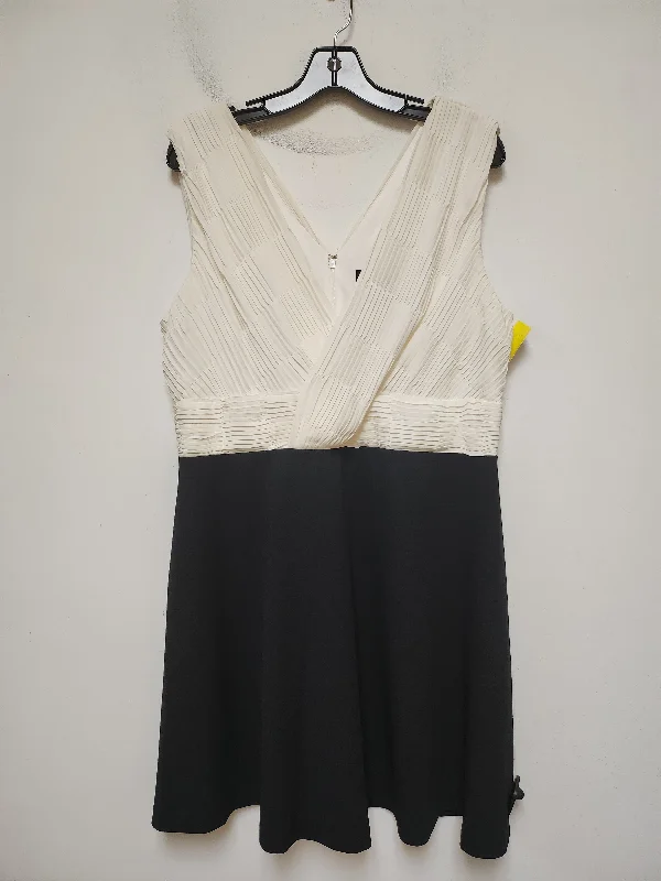 Dress Casual Short By Dkny In Black & Cream, Size: Xl A-line Mini Skirt