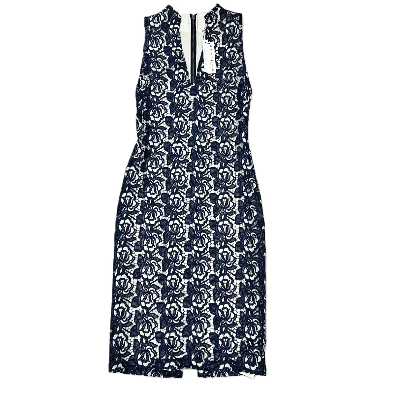 Dress Designer By Alice + Olivia In Blue & White, Size: M Corset unclassified dresses