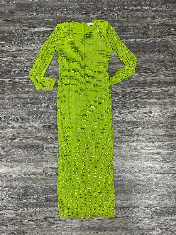 Dress Designer By Self-Portrait In Green, Size: 6 Short unclassified dresses