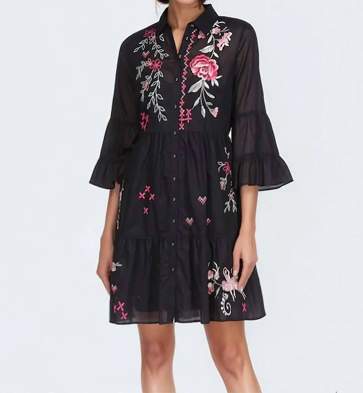 Erinn Tiered Dress In Black Multi A-line unclassified dresses